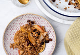 healthy apple crumble, oat apple crisp, vegan apple crumble, cinnamon apple crisp, protein apple crumble, apple crumble without flour, clean apple dessert, plant-based apple crisp
